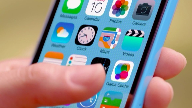 Как убрать автоответ на айфоне. kak vikluchit avtoanswer ios 2. Как убрать автоответ на айфоне фото. Как убрать автоответ на айфоне-kak vikluchit avtoanswer ios 2. картинка Как убрать автоответ на айфоне. картинка kak vikluchit avtoanswer ios 2. На iOS 11 спрятана функция, которая может автоматически отвечать на звонки за вас. Она действует для обычных вызовов, а также для вызовов в приложениях как WhatsApp или Skype.