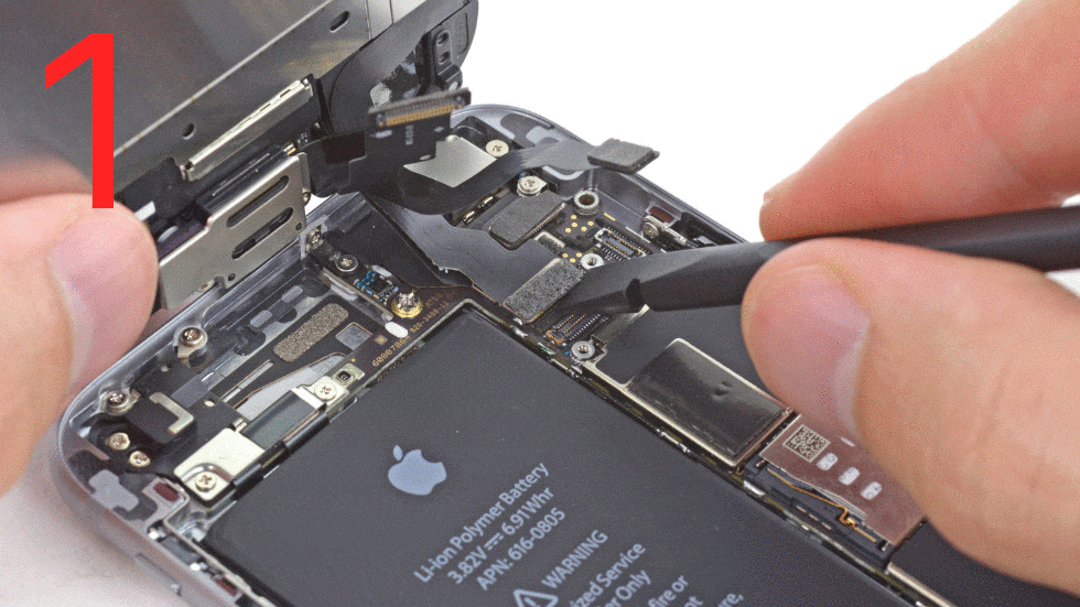 Как заменить аккумулятор на iPhone 6 (2)