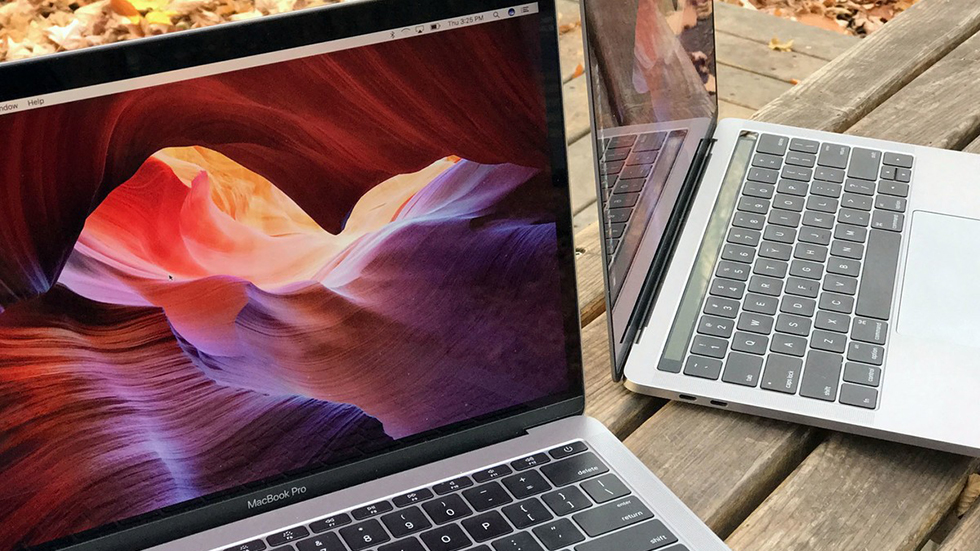 Apple cyber monday deals macbook pro discommunication